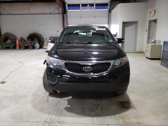 Photo 5 from auction – 2013 KIA SORENTO LX with VIN 5XYKTCA65DG333203