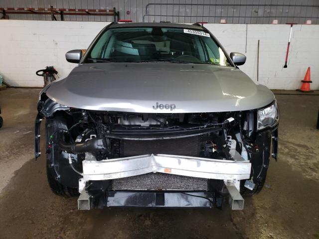 Foto 5 de la subasta – 2018 JEEP COMPASS LA con VIN 3C4NJDBBXJT402931