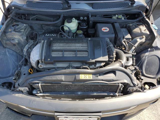 Photo 11 from auction – 2006 MINI COOPER S with VIN WMWRE33576TJ33697
