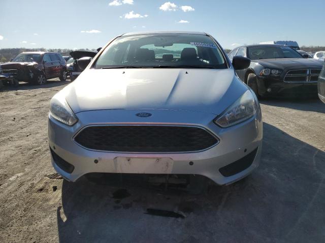Photo 5 from auction – 2016 FORD FOCUS S with VIN 1FADP3E26GL322357
