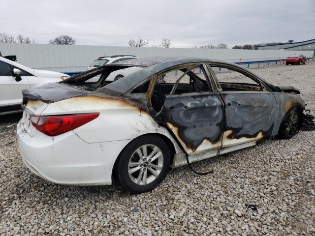 Photo 3 from auction – 2013 HYUNDAI SONATA GLS with VIN 5NPEB4AC3DH631897