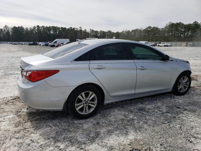 Photo 3 from auction – 2013 HYUNDAI SONATA GLS with VIN 5NPEB4AC7DH724924