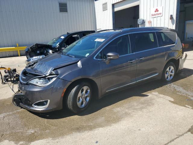 CHRYSLER PACIFICA T 2017 with VIN 2C4RC1EG7HR588815 - Photo from auction