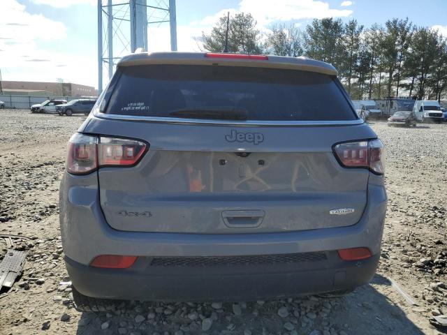 Photo 6 from auction – 2018 JEEP COMPASS LA with VIN 3C4NJDBB6JT418351