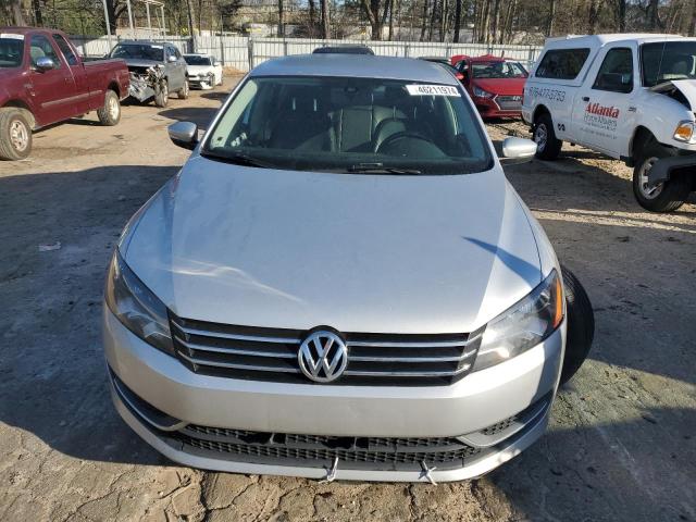 Photo 5 from auction – 2014 VOLKSWAGEN PASSAT S with VIN 1VWAS7A30EC027475