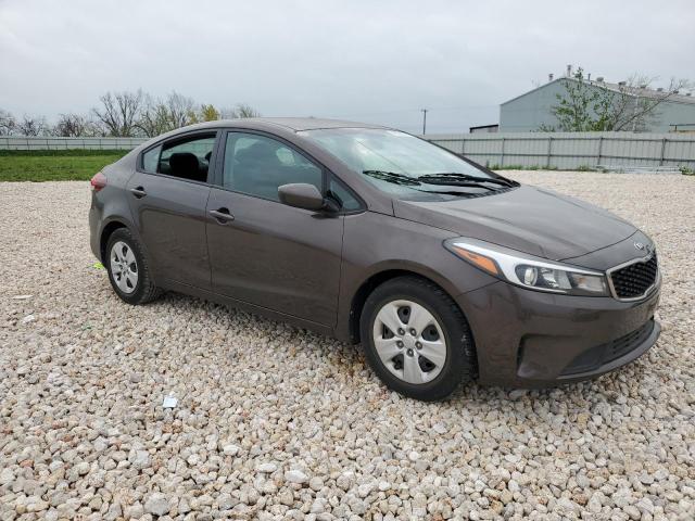 Photo 4 from auction – 2017 KIA FORTE LX with VIN 3KPFK4A75HE138692