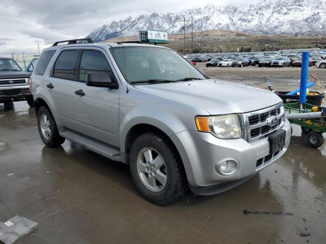 Photo 4 from auction – 2010 FORD ESCAPE with VIN 1FMCU9DG8AKD40219