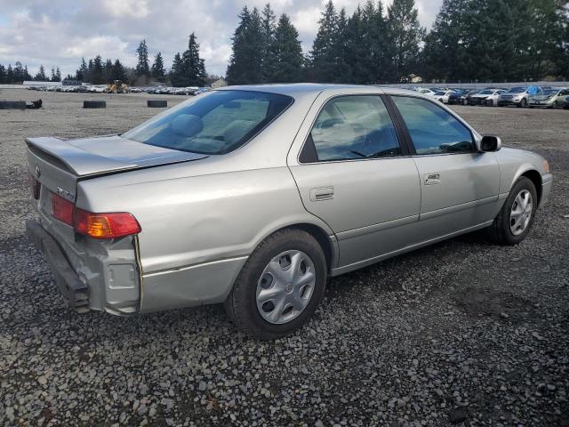 Photo 3 from auction – 2001 TOYOTA CAMRY CE with VIN 4T1BG22K31U089485