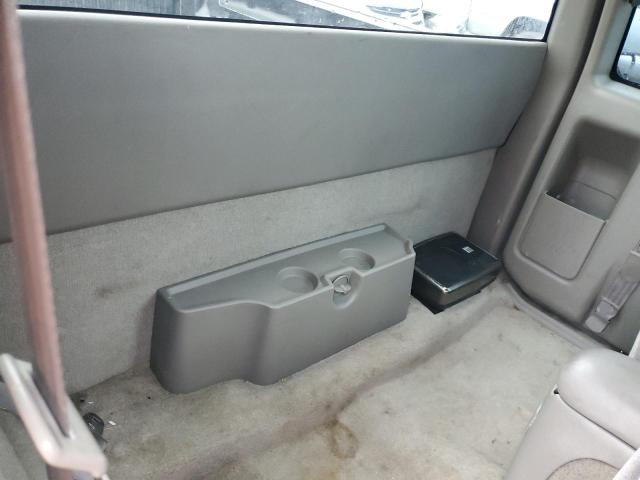 Photo 10 from auction – 2001 GMC SONOMA with VIN 1GTCS19W118189555