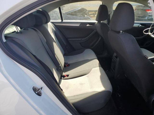 Photo 10 from auction – 2017 VOLKSWAGEN JETTA S with VIN 3VW2B7AJ9HM312391