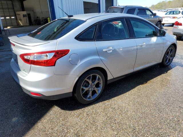 Photo 3 from auction – 2013 FORD FOCUS SE with VIN 1FADP3F28DL271857