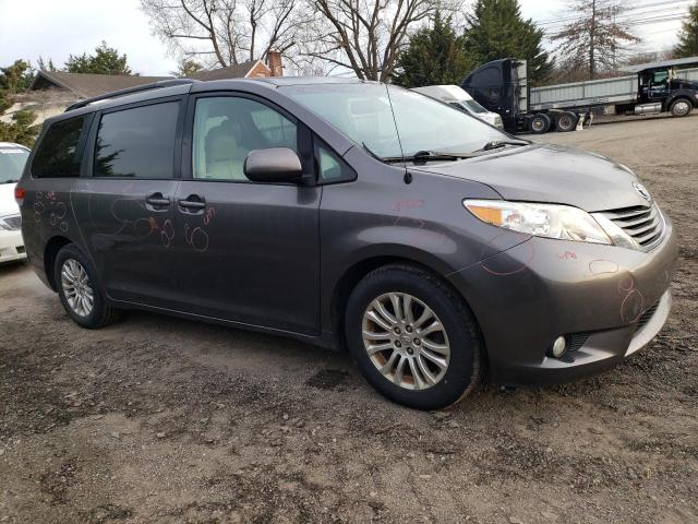 Photo 4 from auction – 2014 TOYOTA SIENNA XLE with VIN 5TDYK3DC6ES423026