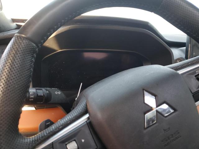 Photo 9 from auction – 2023 MITSUBISHI OUTLANDER with VIN JA4J4VA88PZ021673