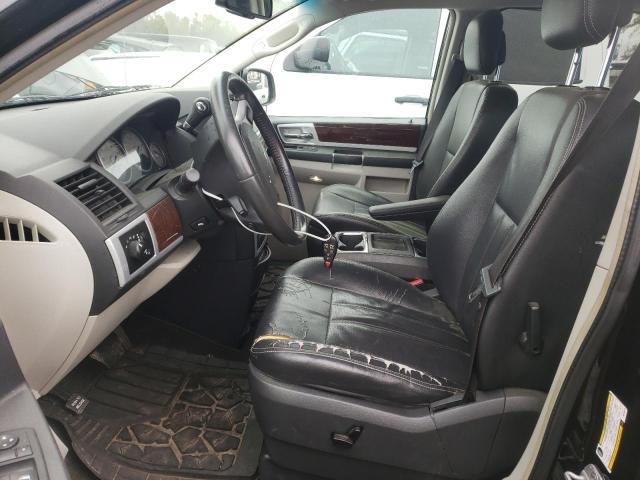 Photo 7 from auction – 2010 CHRYSLER TOWN & COU with VIN 2A4RR8DX3AR358410