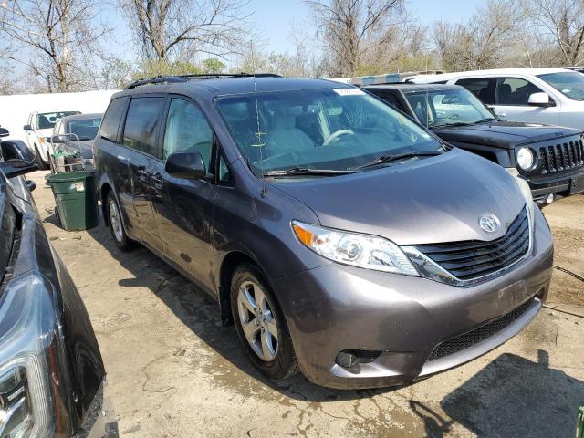 Photo 4 from auction – 2013 TOYOTA SIENNA LE with VIN 5TDKK3DC5DS392615