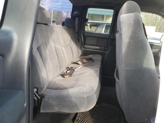 Photo 10 from auction – 2002 CHEVROLET SILVERADO with VIN 2GCEC19V821355457
