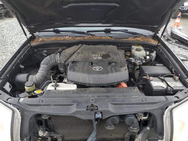 Photo 12 from auction – 2004 TOYOTA 4RUNNER SR with VIN JTEZU14R340035515