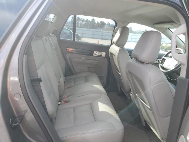 Photo 11 from auction – 2009 LINCOLN MKX with VIN 2LMDU88C09BJ12165