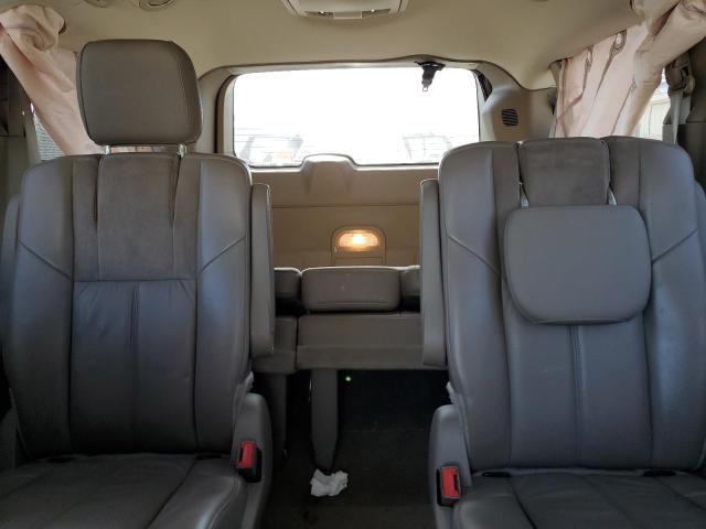 Photo 10 from auction – 2015 CHRYSLER TOWN & COU with VIN 2C4RC1GG2FR710491