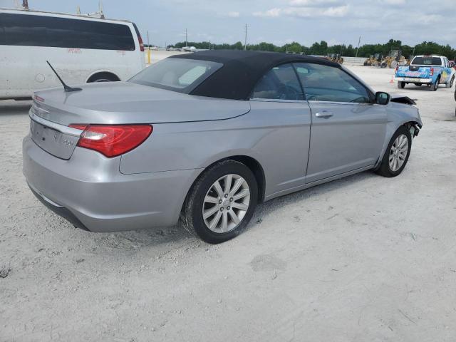 Photo 3 from auction – 2013 CHRYSLER 200 TOURIN with VIN 1C3BCBEB0DN606370