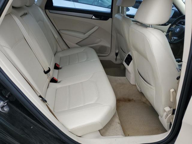 Photo 10 from auction – 2014 VOLKSWAGEN PASSAT SE with VIN 1VWBN7A32EC038389