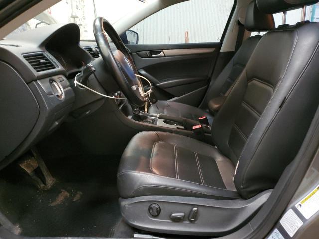Photo 7 from auction – 2015 VOLKSWAGEN PASSAT SE with VIN 1VWBS7A37FC032940