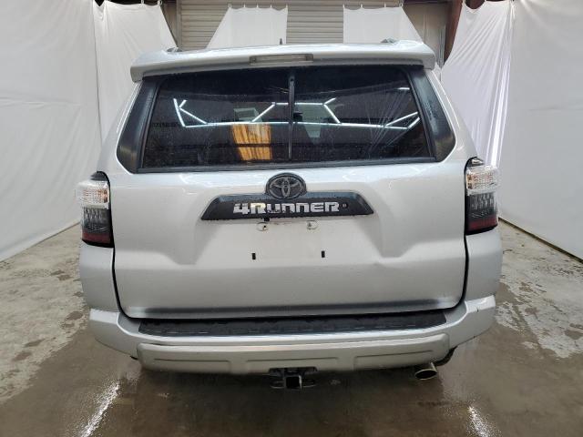 Photo 6 from auction – 2019 TOYOTA 4RUNNER SR with VIN JTEBU5JRXK5666825