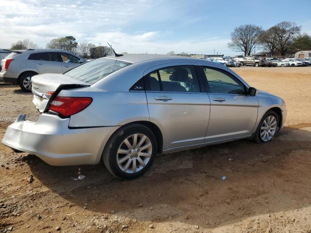 Photo 3 from auction – 2012 CHRYSLER 200 TOURIN with VIN 1C3CCBBG9CN255509
