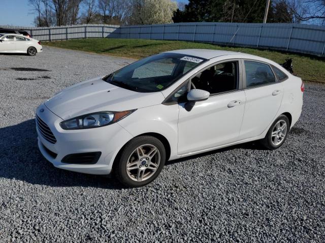FORD FIESTA SE 2018 with VIN 3FADP4BJ3JM101080 - Photo from auction