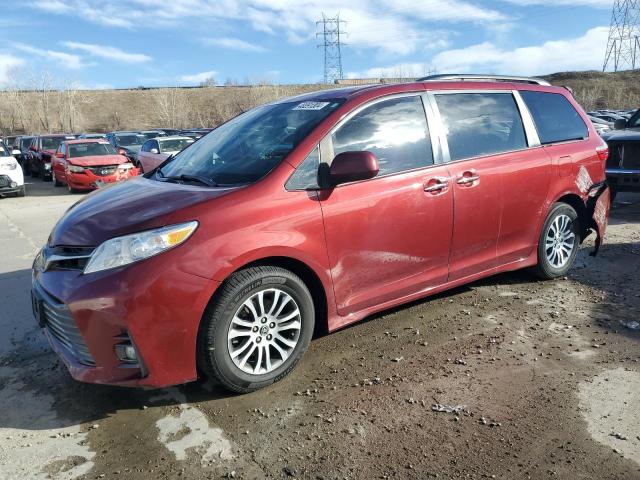 TOYOTA SIENNA XLE 2018 with VIN 5TDYZ3DC3JS910223 - Photo from auction