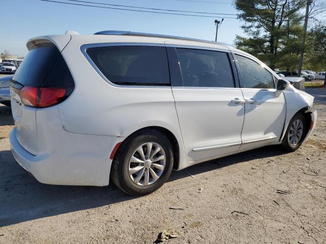 Photo 3 from auction – 2018 CHRYSLER PACIFICA T with VIN 2C4RC1BG9JR141820