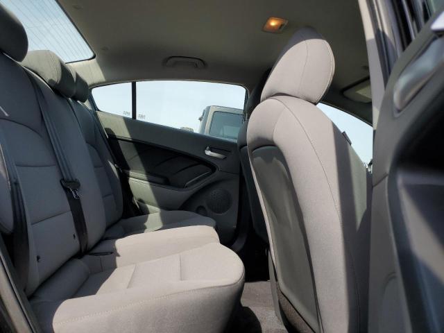 Photo 10 from auction – 2018 KIA FORTE LX with VIN 3KPFK4A74JE268730