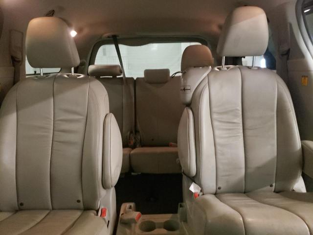 Photo 10 from auction – 2011 TOYOTA SIENNA XLE with VIN 5TDYK3DC0BS134218