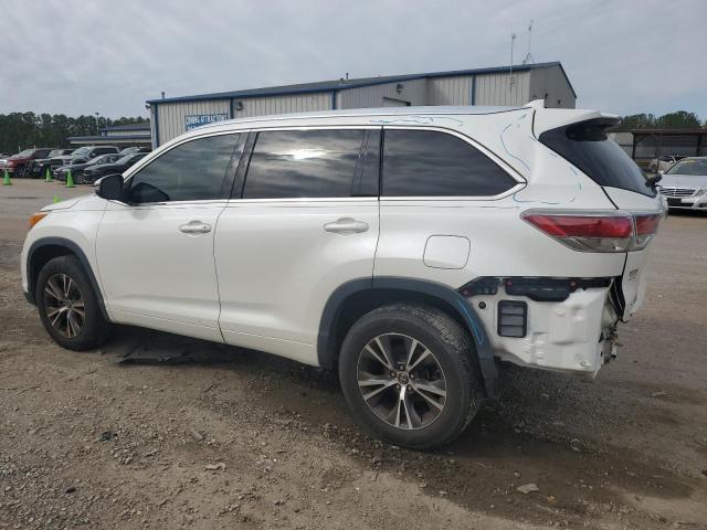 Photo 2 from auction – 2016 TOYOTA HIGHLANDER with VIN 5TDKKRFH4GS178165