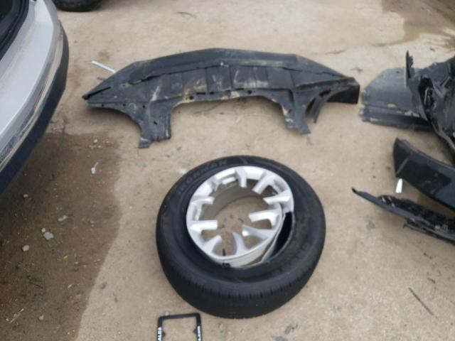 Photo 13 from auction – 2019 CHEVROLET EQUINOX LT with VIN 3GNAXJEV3KS615946