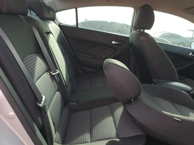 Photo 10 from auction – 2015 KIA FORTE LX with VIN KNAFX4A67F5415289