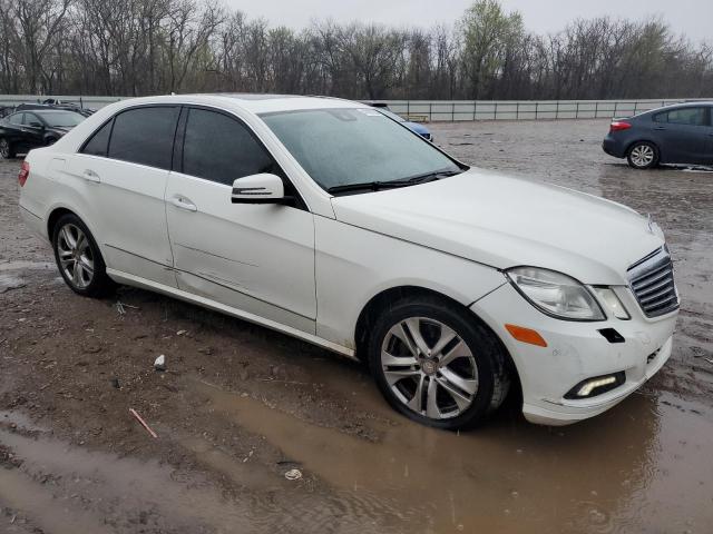 Photo 4 from auction – 2010 MERCEDES-BENZ E 550 with VIN WDDHF7CB6AA150333