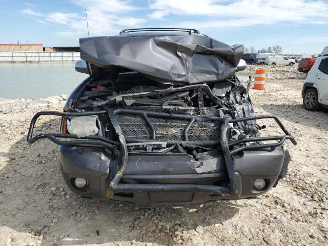 Photo 5 from auction – 2011 CHEVROLET AVALANCHE with VIN 3GNTKFE36BG124275