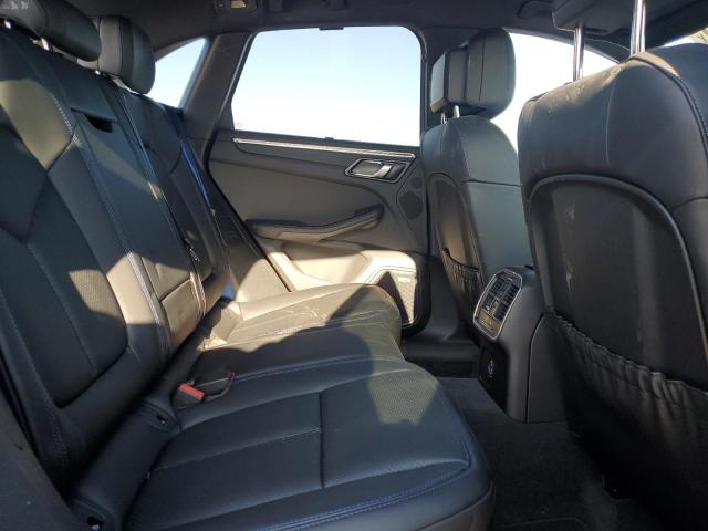 Photo 10 from auction – 2024 PORSCHE MACAN S with VIN WP1AG2A59RLB38460