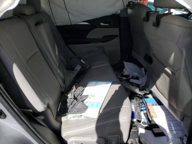 Photo 11 from auction – 2015 TOYOTA HIGHLANDER with VIN 5TDJKRFH8FS157457