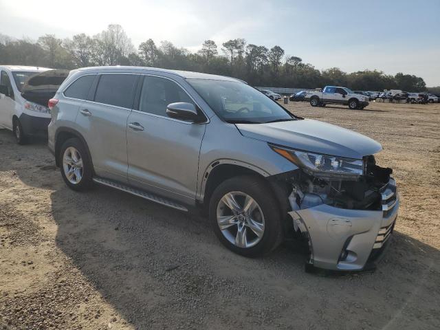 Photo 4 from auction – 2019 TOYOTA HIGHLANDER with VIN 5TDDZRFH2KS981697