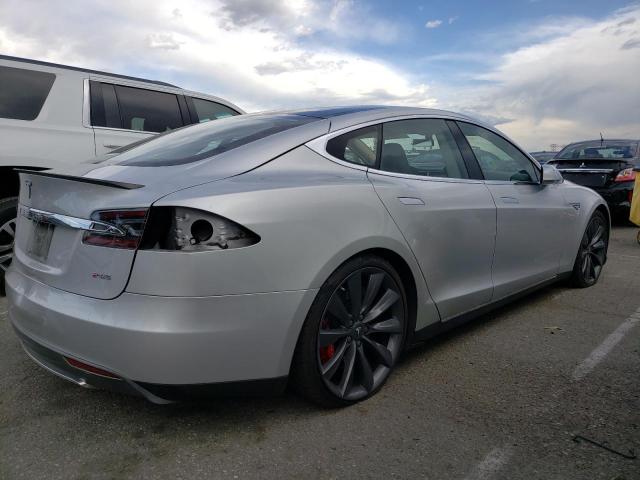 Photo 3 from auction – 2013 TESLA MODEL S with VIN 5YJSA1CP6DFP10404