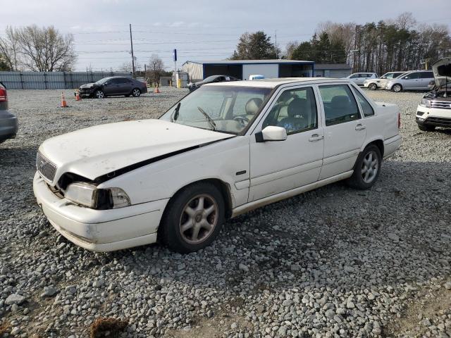 VOLVO S70 1998 with VIN YV1LS5542W1430125 - Photo from auction