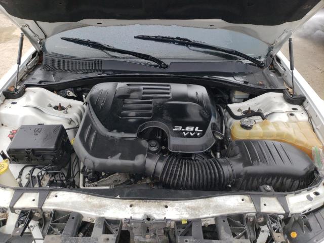 Photo 11 from auction – 2012 CHRYSLER 300 LIMITE with VIN 2C3CCACG1CH229052