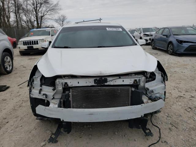 Photo 5 from auction – 2015 CHEVROLET MALIBU 1LT with VIN 1G11C5SL3FF158511
