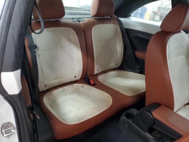 Photo 10 from auction – 2017 VOLKSWAGEN BEETLE 1.8 with VIN 3VWF17AT6HM621077