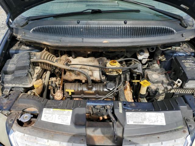 Photo 12 from auction – 2002 CHRYSLER TOWN & COU with VIN 2C8GP74LX2R504361