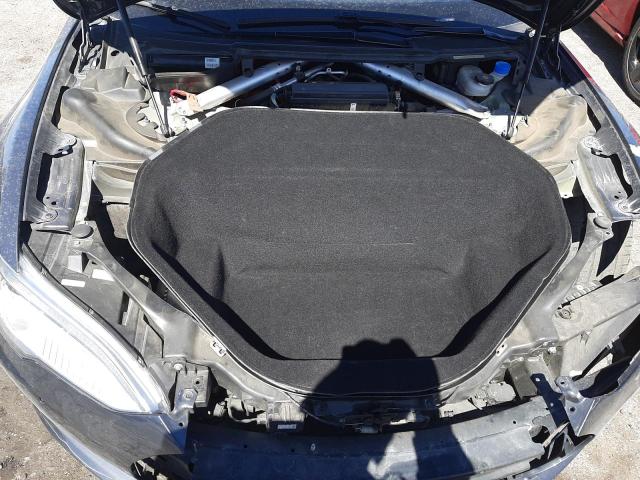 Photo 11 from auction – 2016 TESLA MODEL S with VIN 5YJSA1E20GF128370