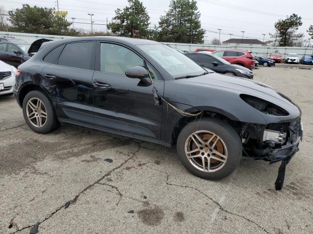 Photo 4 from auction – 2018 PORSCHE MACAN with VIN WP1AA2A59JLB20790