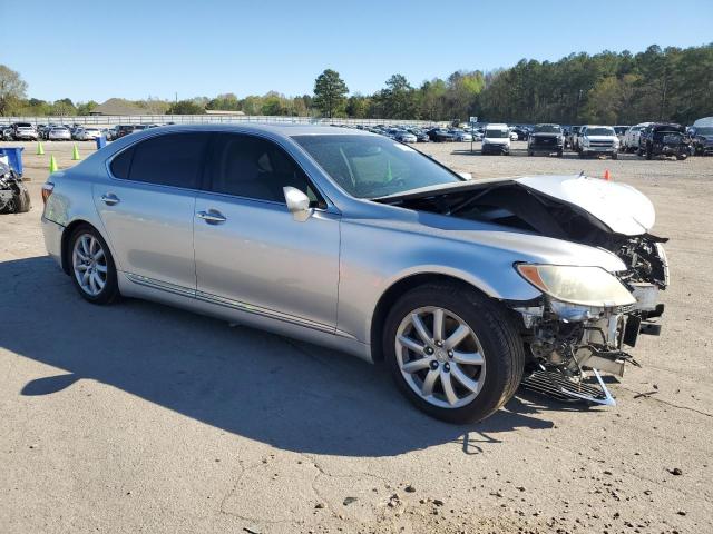 Photo 4 from auction – 2007 LEXUS LS 460L with VIN JTHGL46F875014586